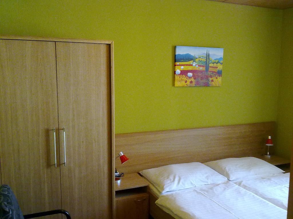 Pension Duel Ústí nad Labem Oda fotoğraf